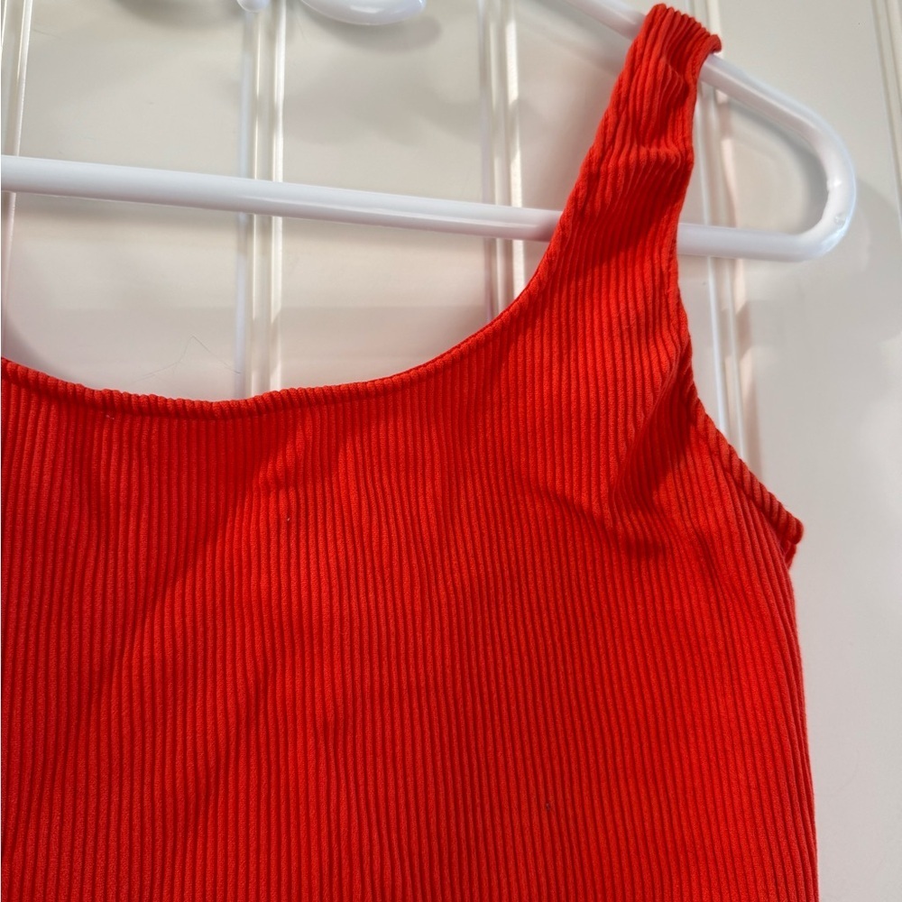 💥4 for $25💥 Dynamite Cropped Ribbed Tank Top - Picture 2 of 5